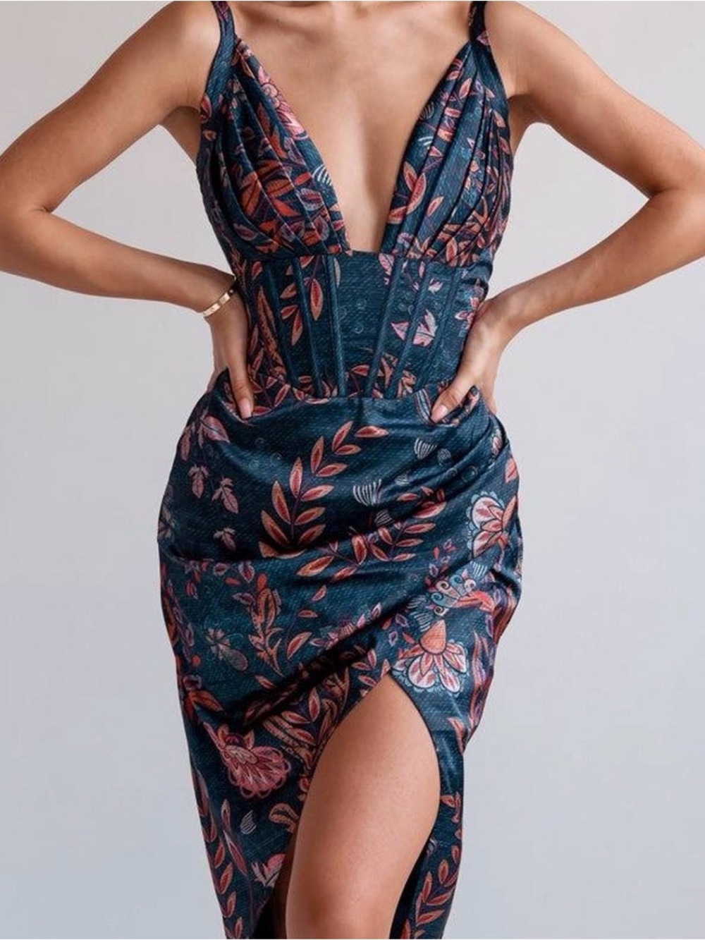 Nwot averie 3x large floral paisley slit dress asymmetrical bottom hem line